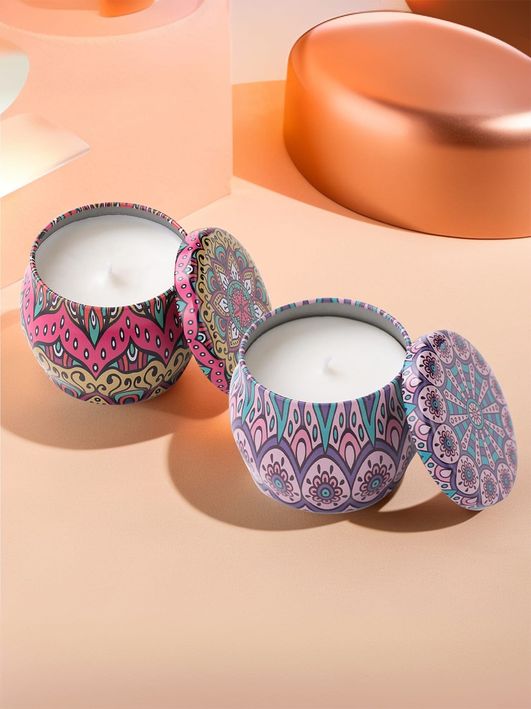 

andMe Purple & White 2 Pieces Printed Jar Candle