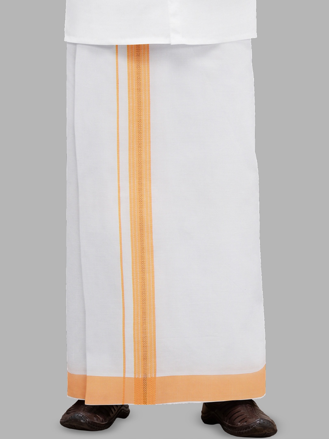 

Ramraj Men Adjustable Pocket Dhoti with Fancy Border, White