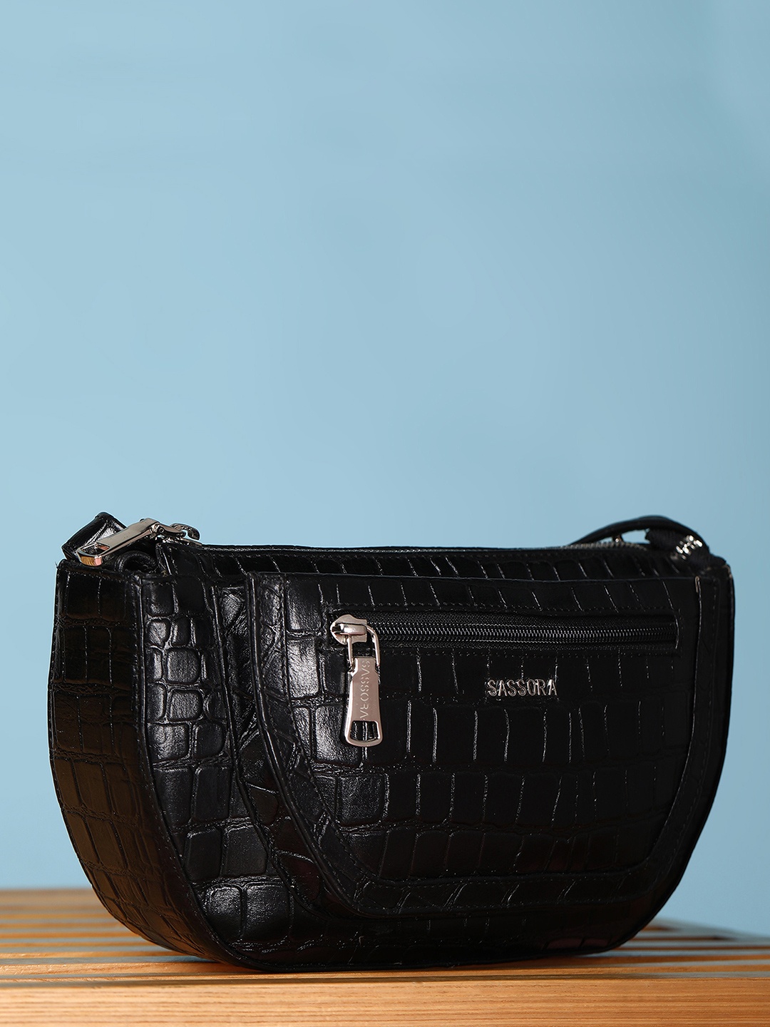 

Sassora Women Textured Structured Leather Sling Bag, Black