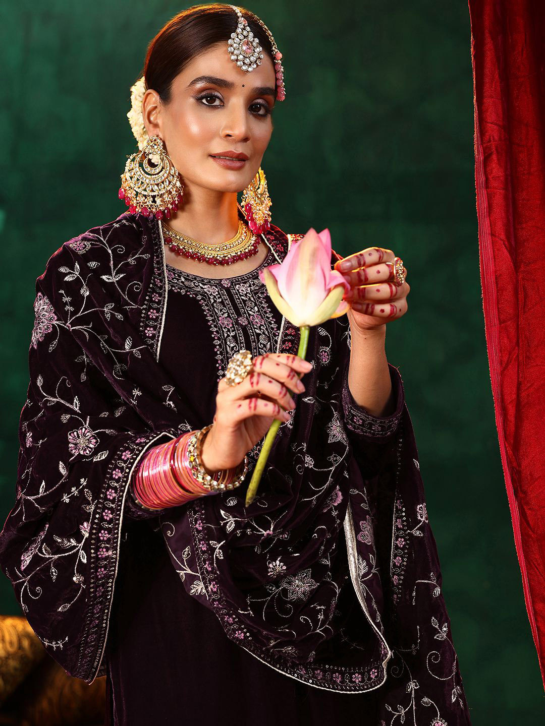 

Libas Floral Yoke Design Sequinned Velvet Straight Kurta with Trousers & With Dupatta, Burgundy