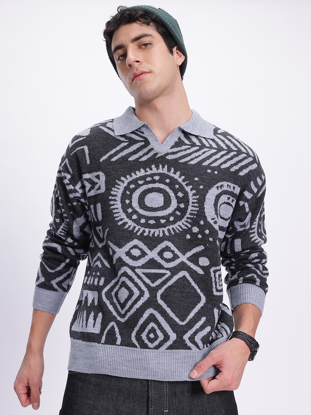 

glitchez Classic Collar Geometric Design Pullover, Charcoal