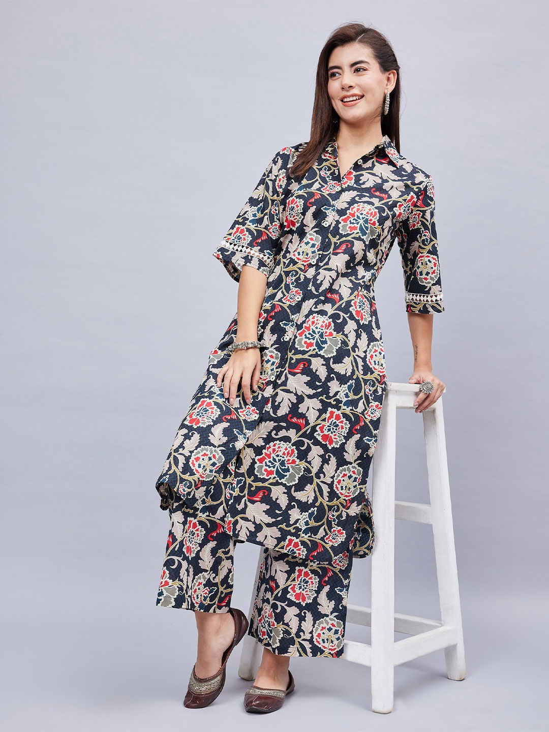 

WineRed Floral Printed Shirt Collar Three-Quarter Sleeves Pure Cotton Top With Trouser, Black