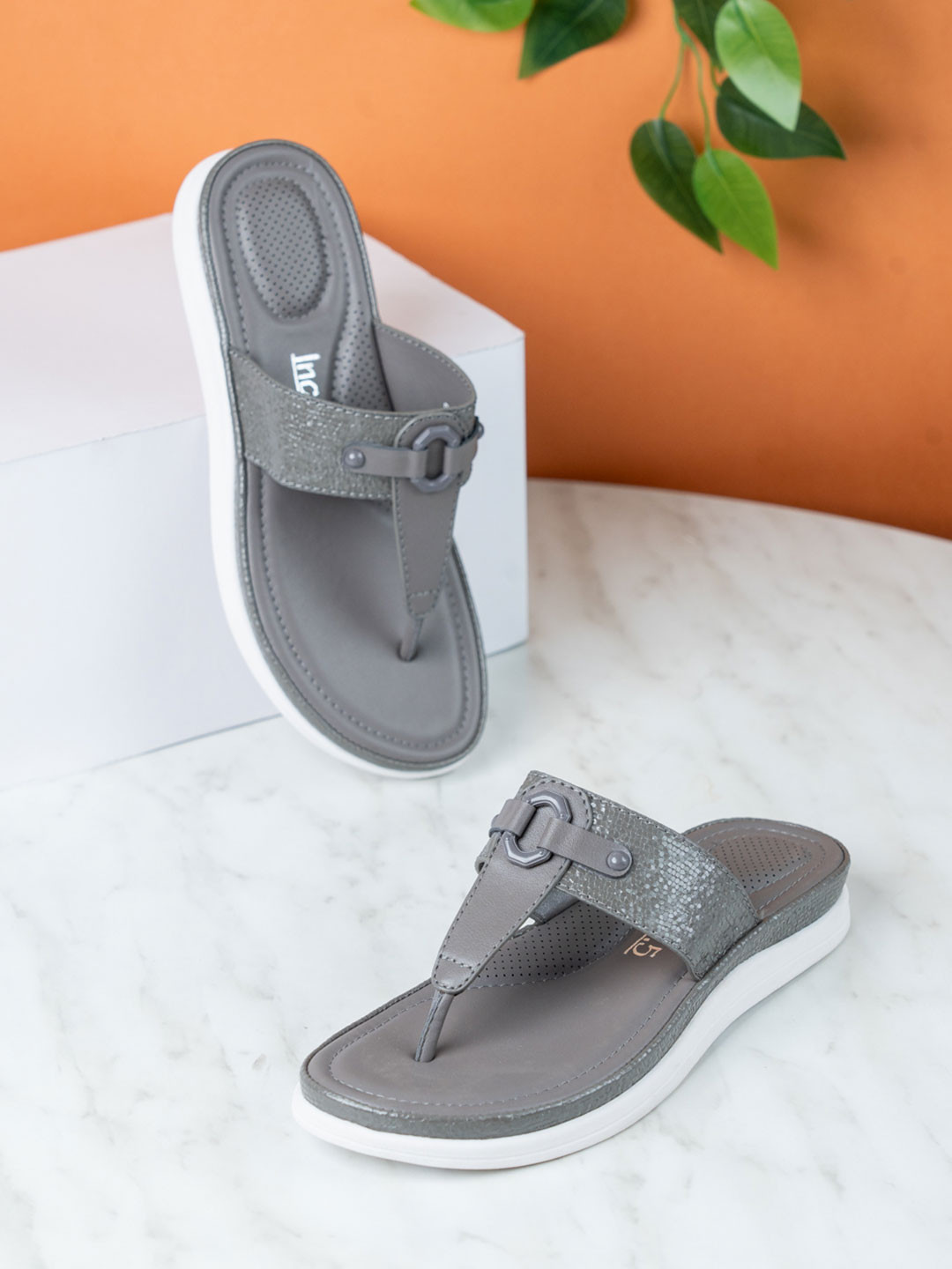 

Inc 5 Women T-Strap Flats, Grey