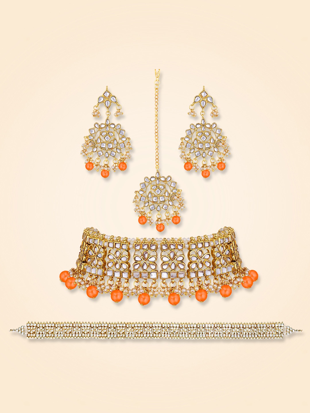 

Peora Gold-Plated Kundan-Studded & Beaded Jewellery Set