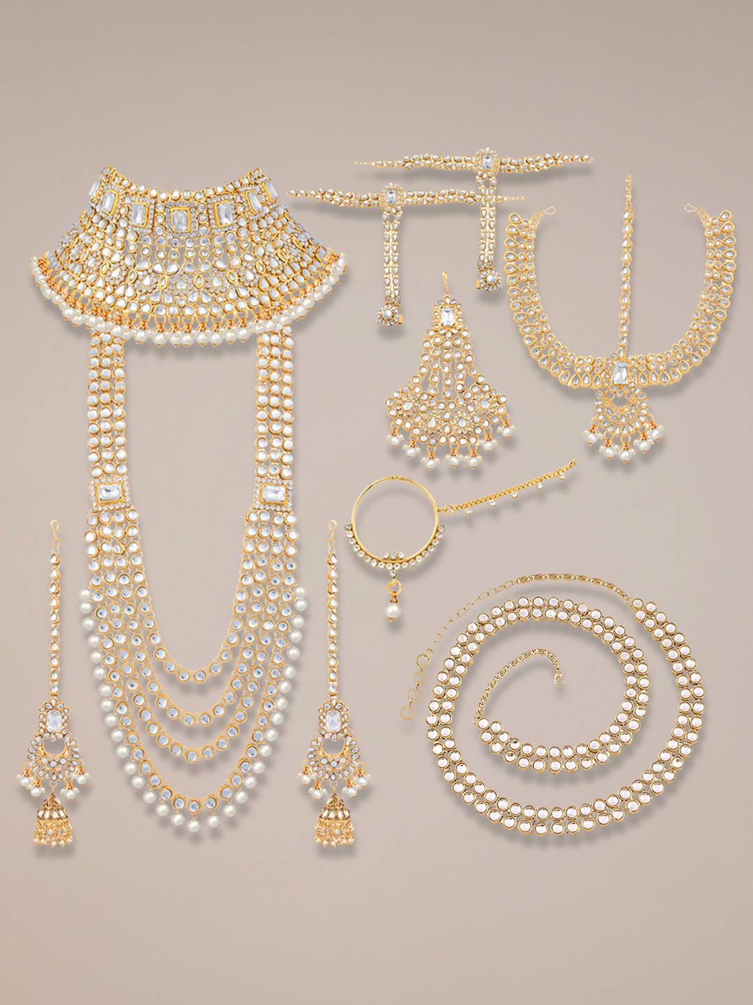 

Peora Gold-Plated Kundan Stone-Studded & Beaded Jewellery Set