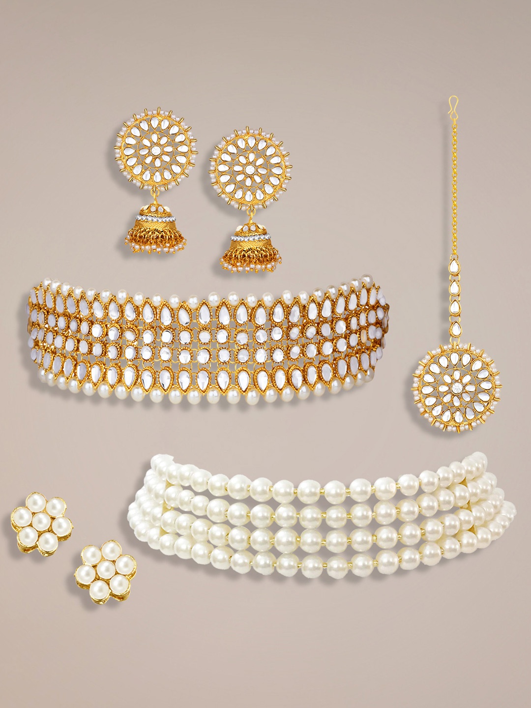 

Peora Gold-Plated Kundan-Studded & Beaded Jewellery Set