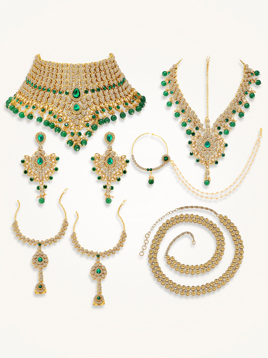 

Peora Gold-Plated Kundan-Studded Jewellery Set