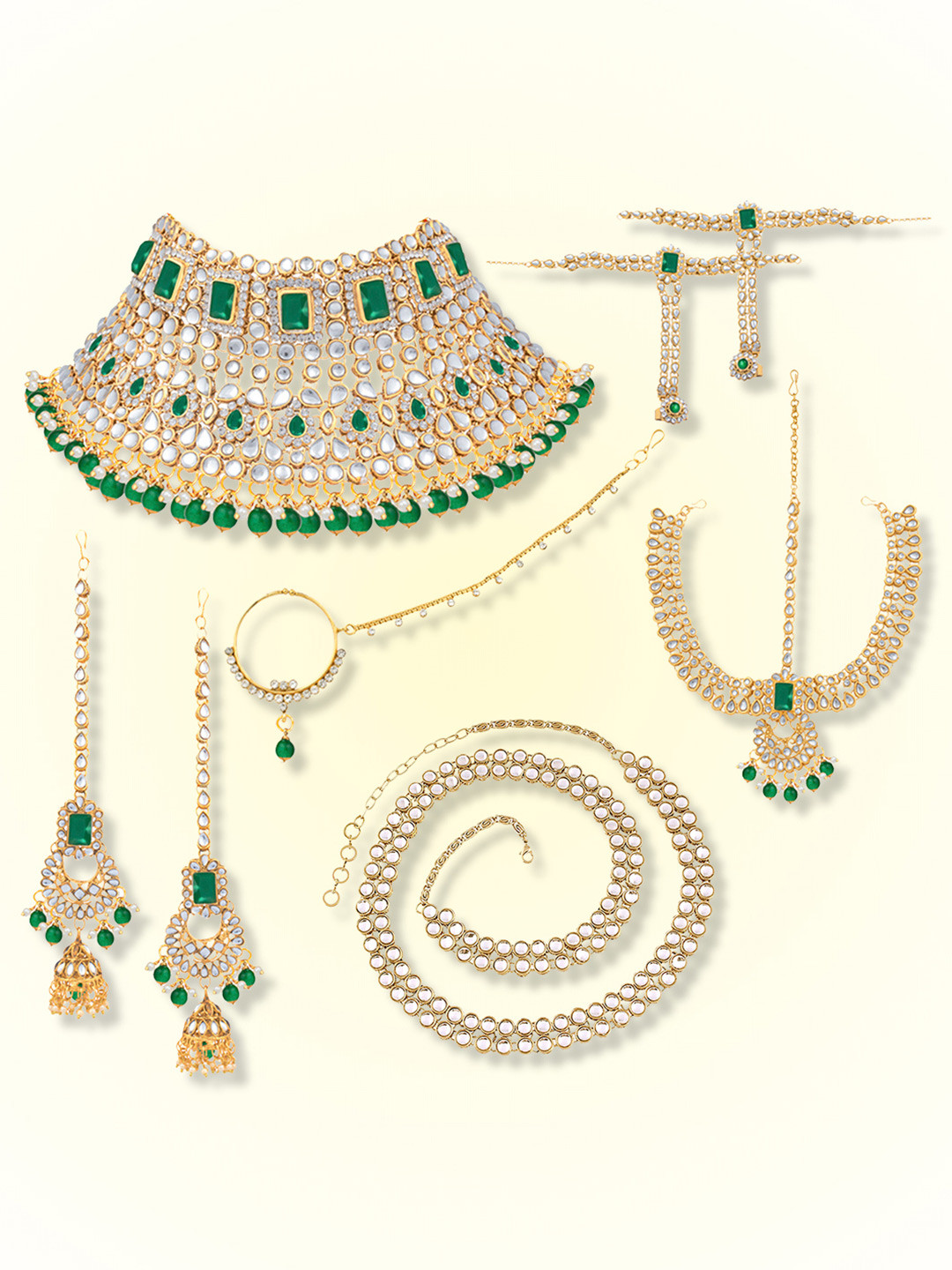 

Peora Gold-Plated Kundan Stone-Studded & Beaded Jewellery Set