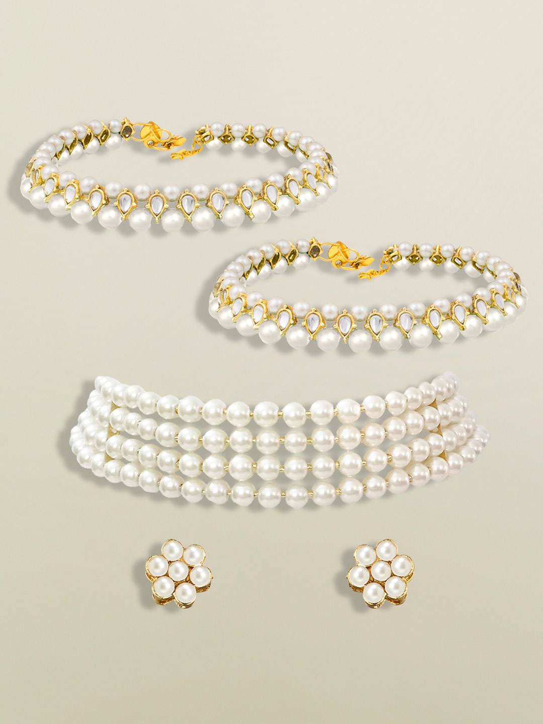 

Peora Gold- Plated Pearl & Kundan Stone Studded Jewellery Set