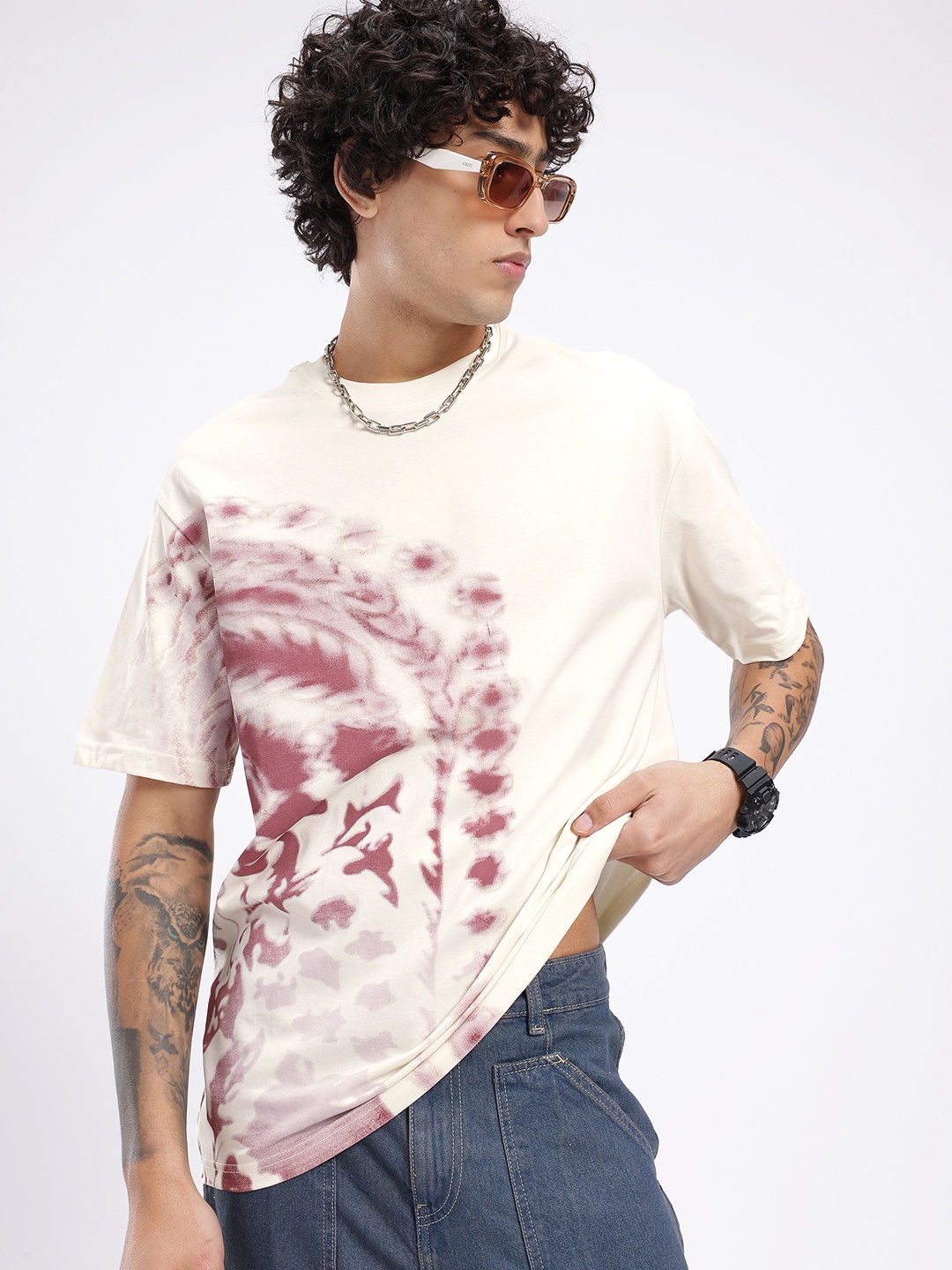 

glitchez Trend Alert Printed Oversized T-shirt, Off white