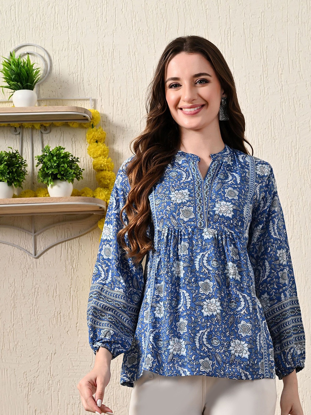 

DERAIL Women Floral Printed Mandarin Collar Top, Blue