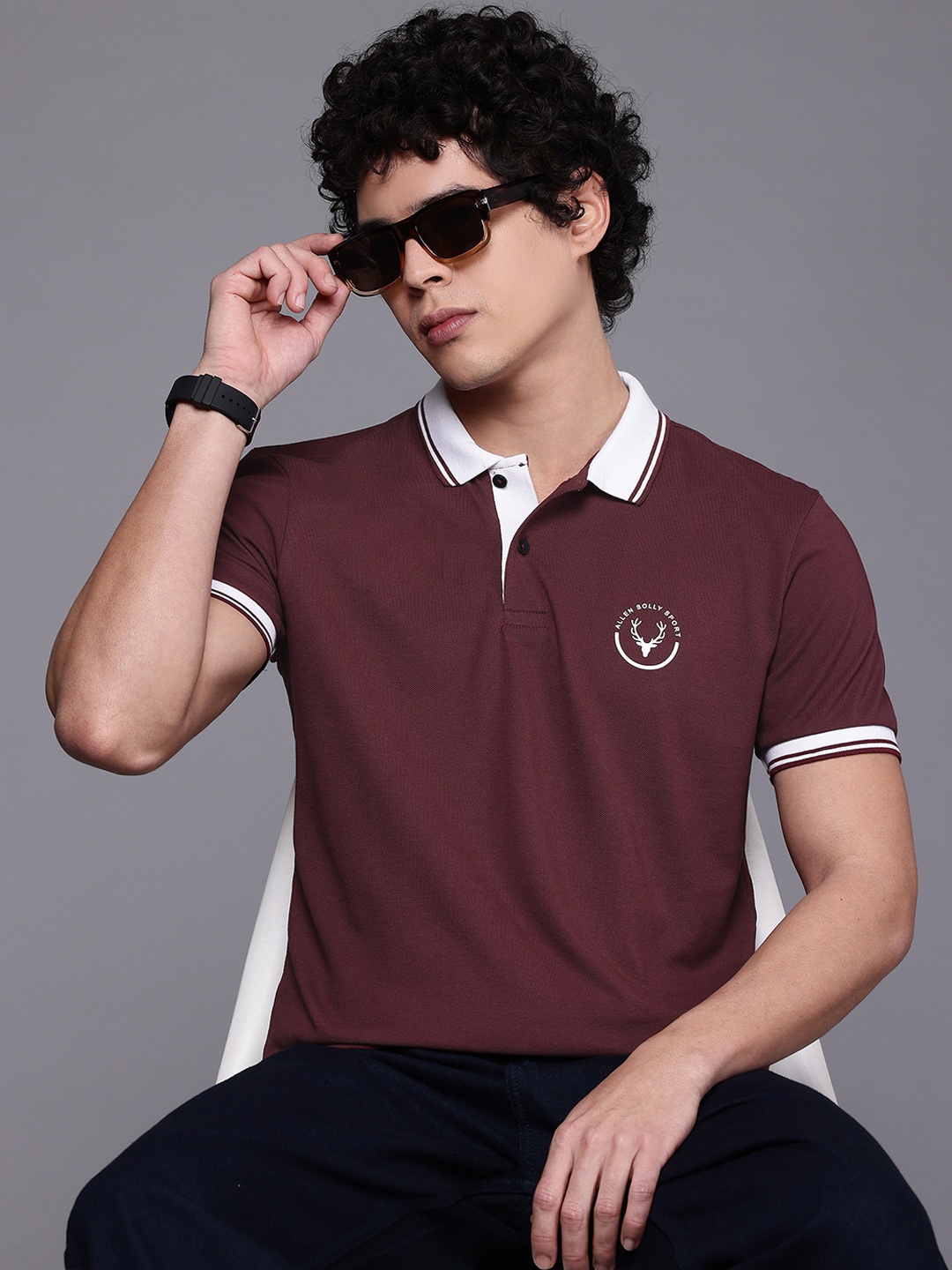 

Allen Solly Solid Polo Collar T-shirt with Contrast Collar, Burgundy