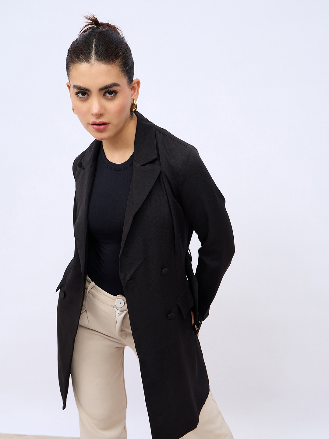

Styli Women Solid Long Sleeve Mini Length Blazer Dress With Belt, Black