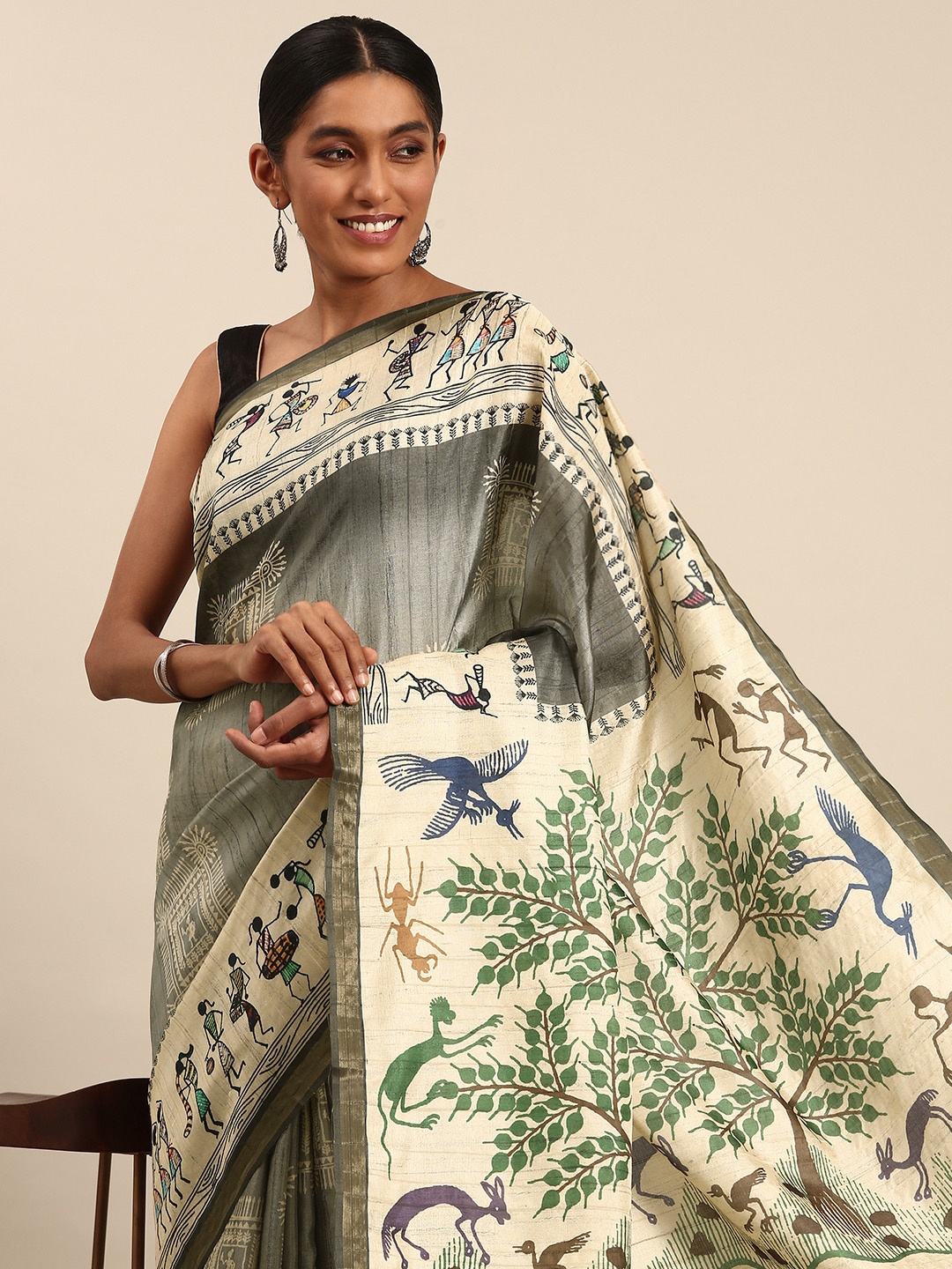 

SANGAM PRINTS Warli Printed Tussar Saree, Khaki