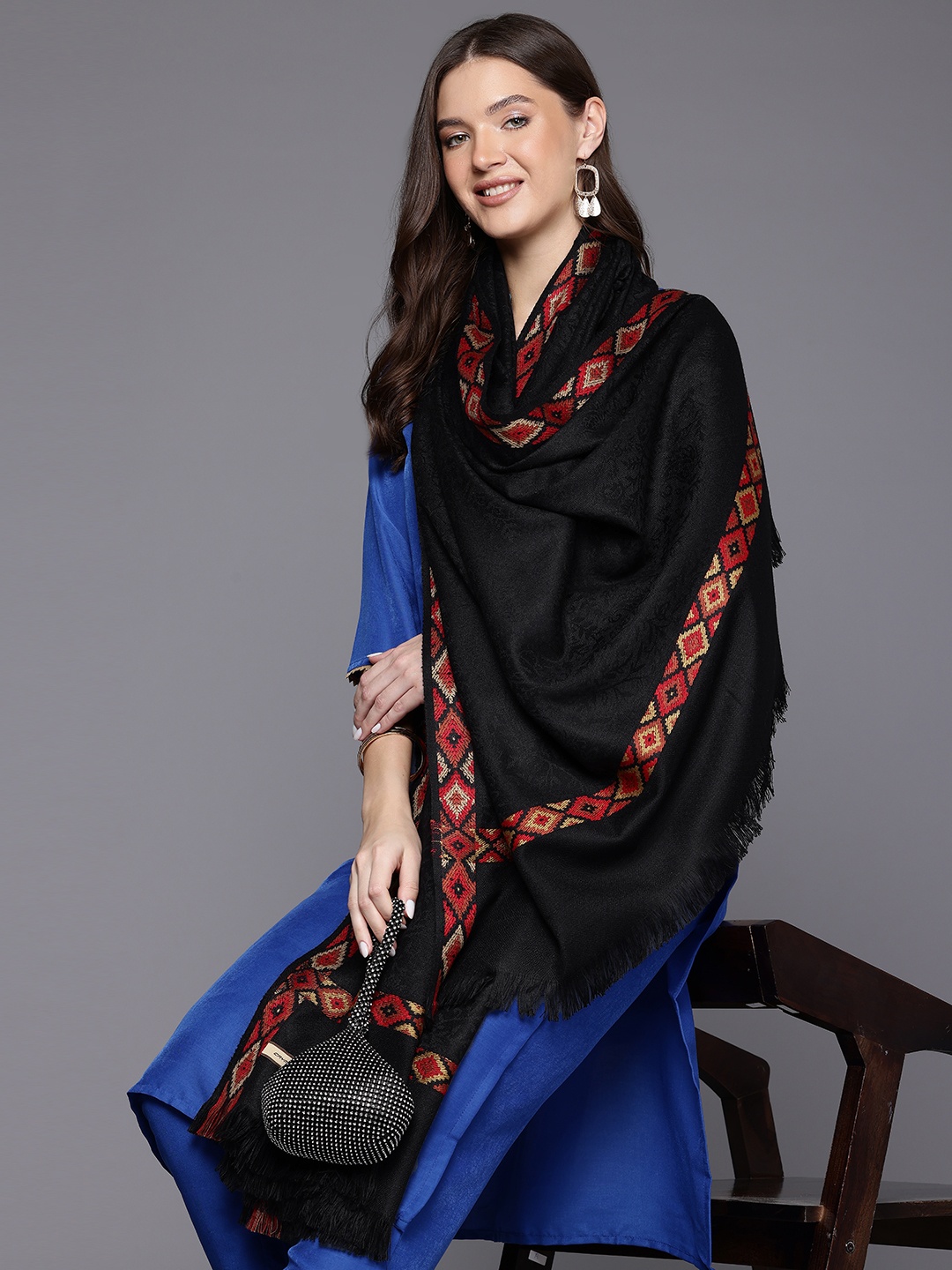 

Cayman Floral Woven Design Woollen Shawl, Black