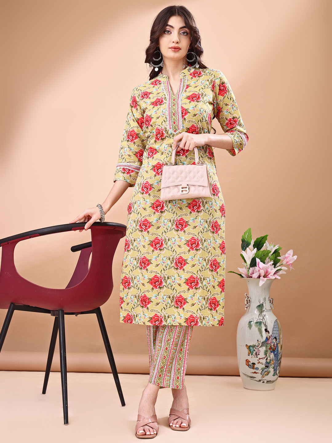 

Anouk Beige Floral Printed Mandarin Collar Pure Cotton Straight Kurta With Trousers