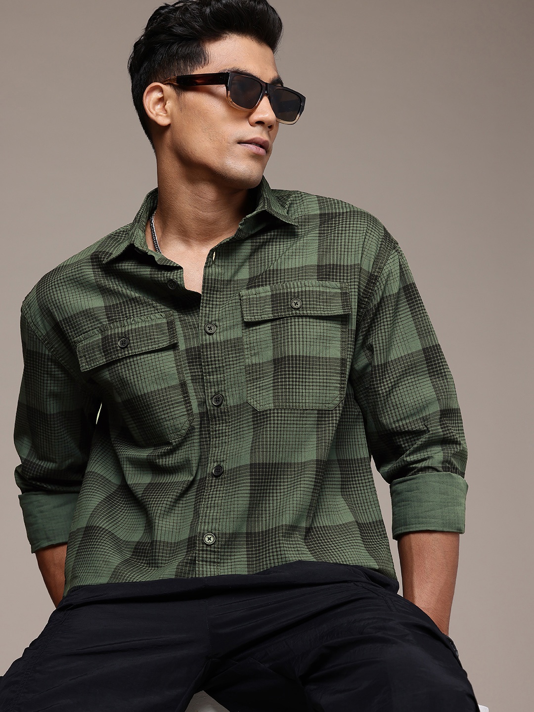 

WROGN Pure Cotton Checked Drop-Shoulder Sleeves Oversized Casual Shirt, Green