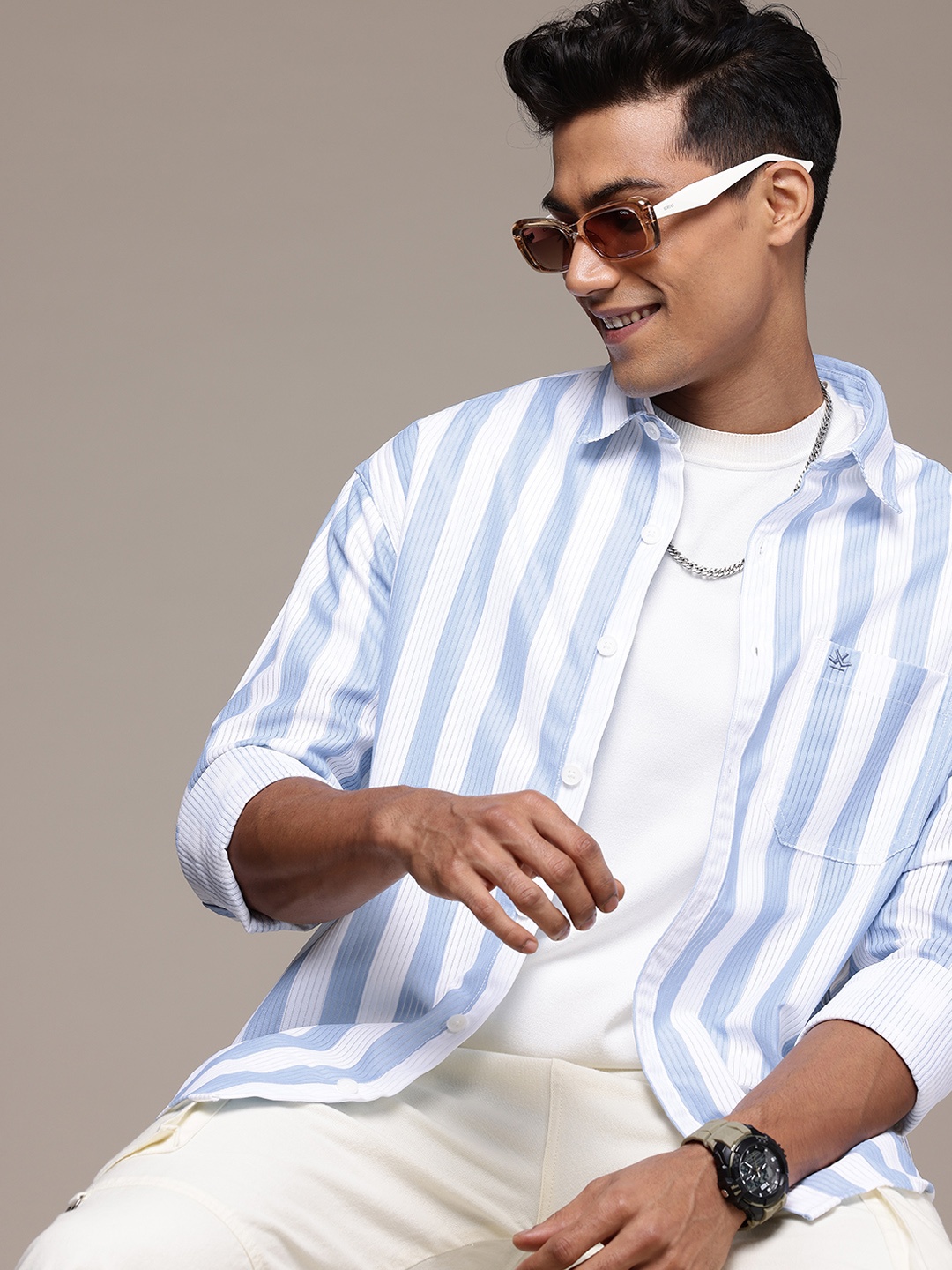 

WROGN Opaque Corduroy Striped Oversized Casual Shirt, Blue