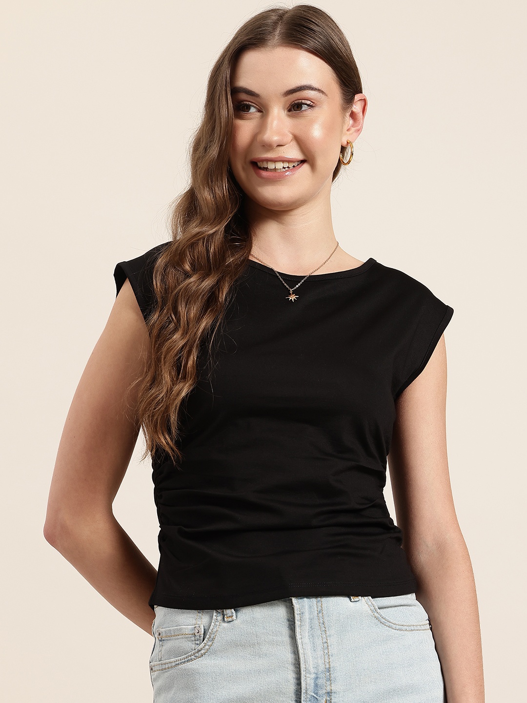 

HERE&NOW Solid Extended Sleeves Ruched Top, Black