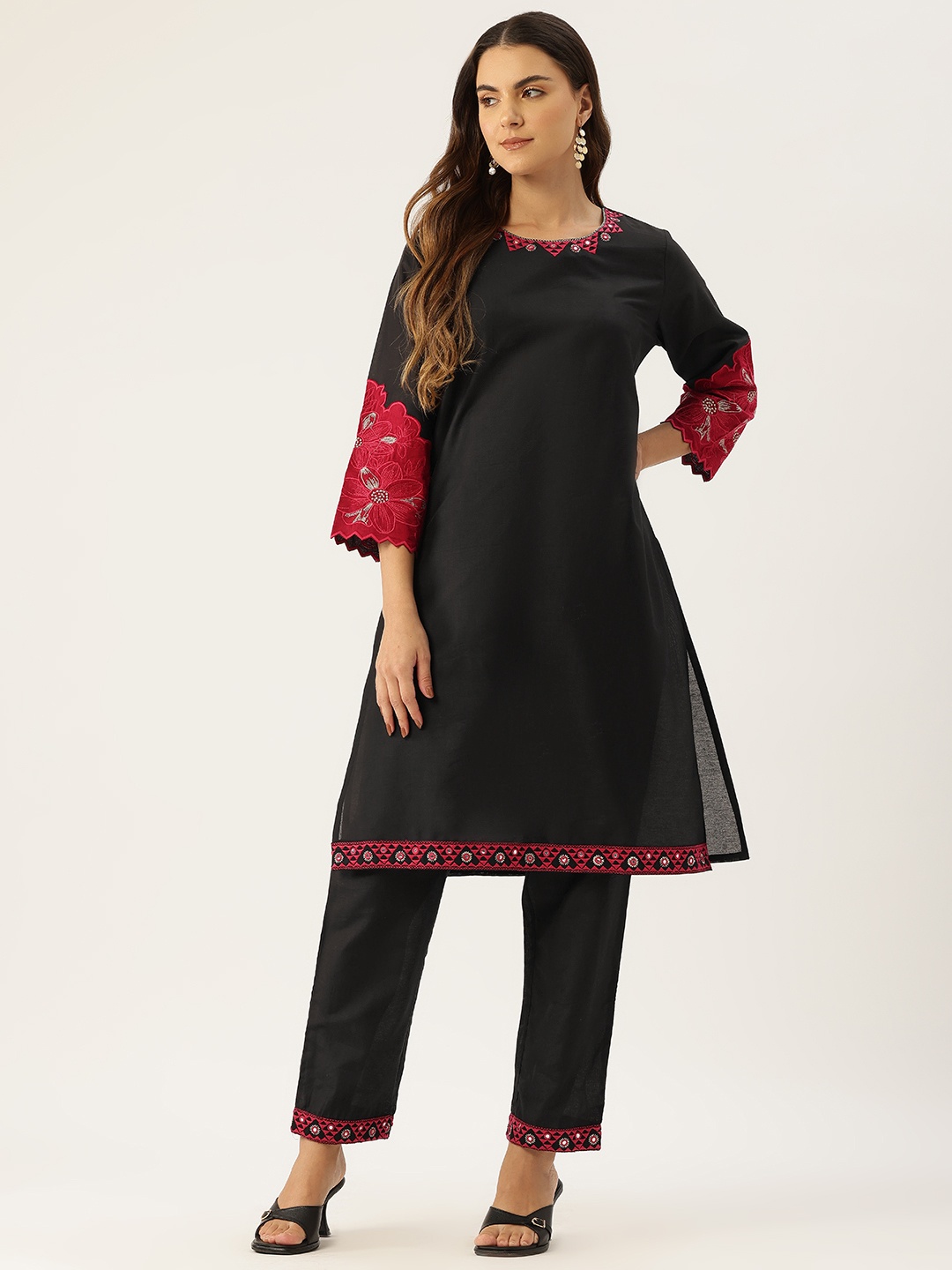 

MISRI Women Floral Embroidered Regular Thread Work Kurta with Trousers, Black