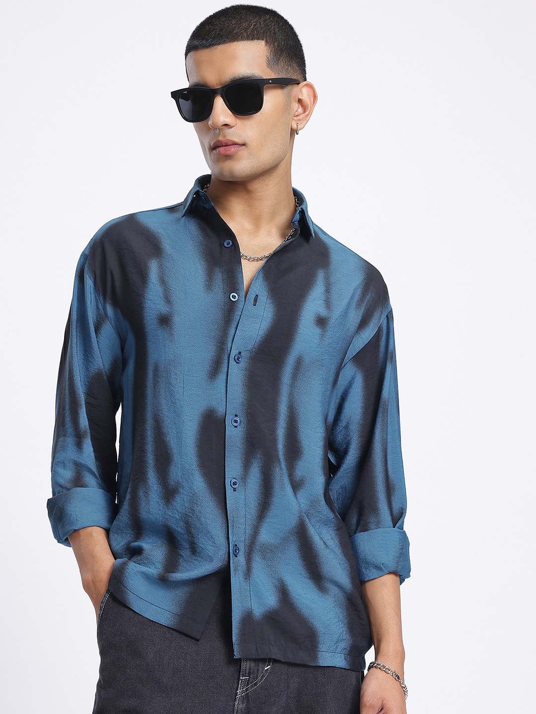 

glitchez Abstract Graphics Drop-Shoulder Relaxed Shirt, Blue