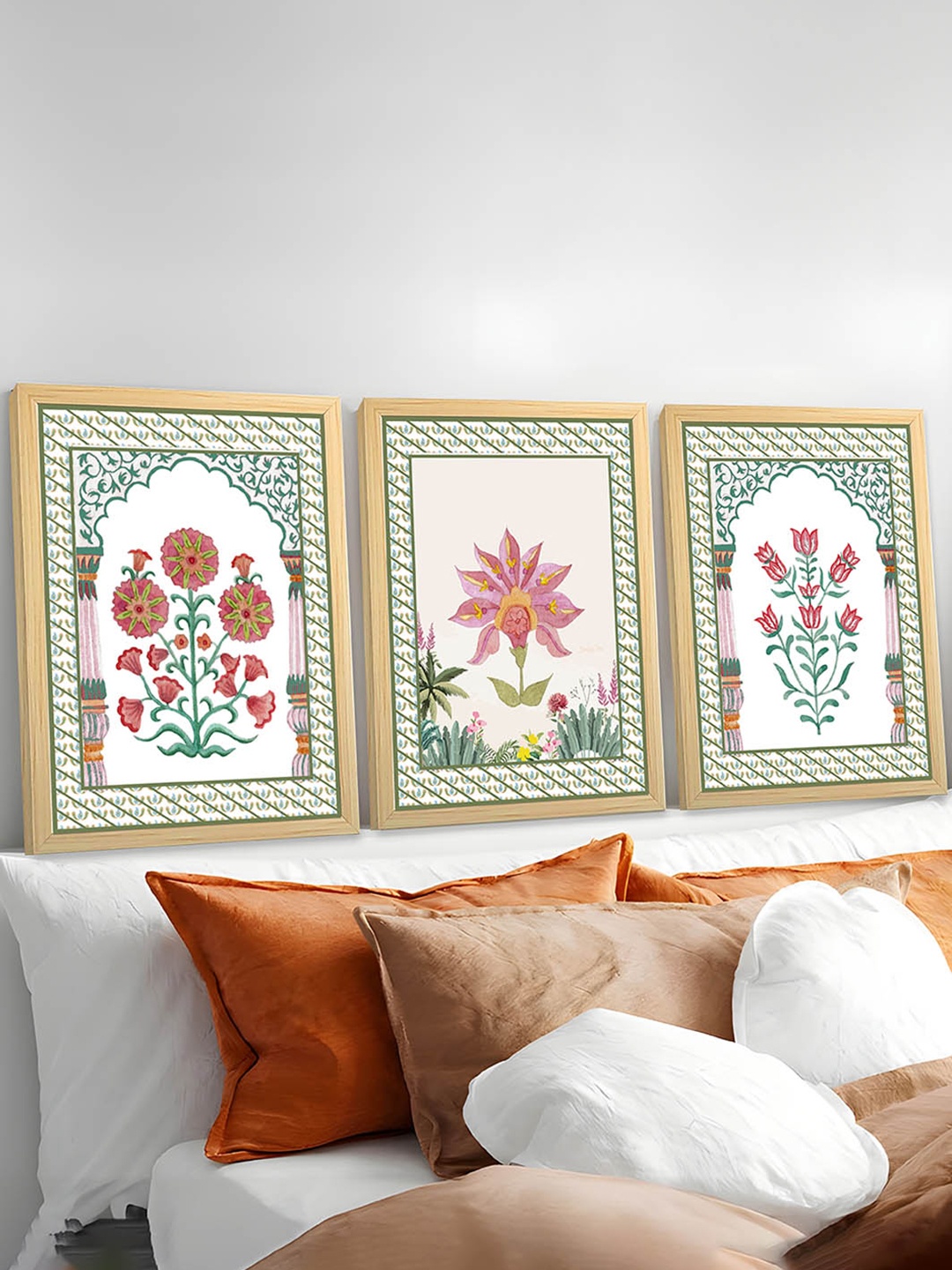 

Art Street Grey & Grey 3 Pieces Indian Lotus Floral Motif Painting Wall Art