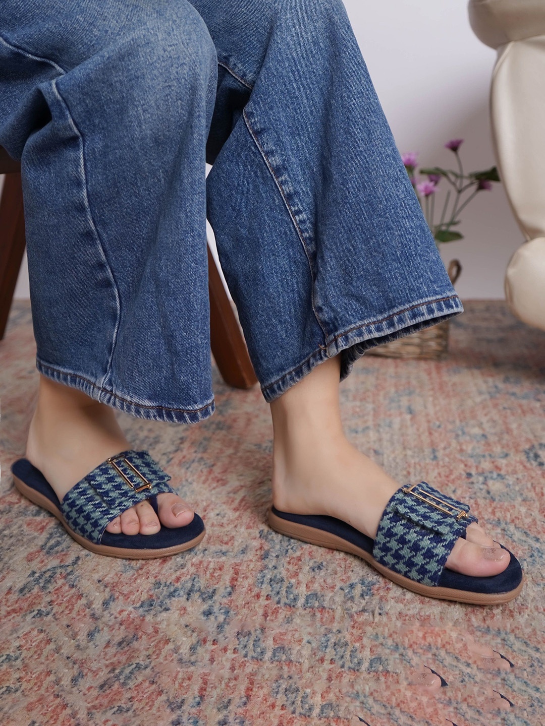 

Shezone Women Open Toe Flats with Bows, Navy blue