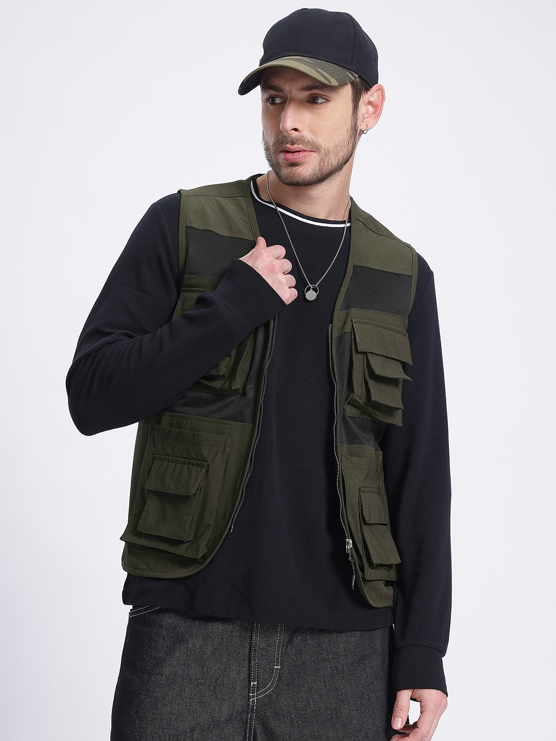 

glitchez Utility Powerhouse Gilet Jacket, Olive