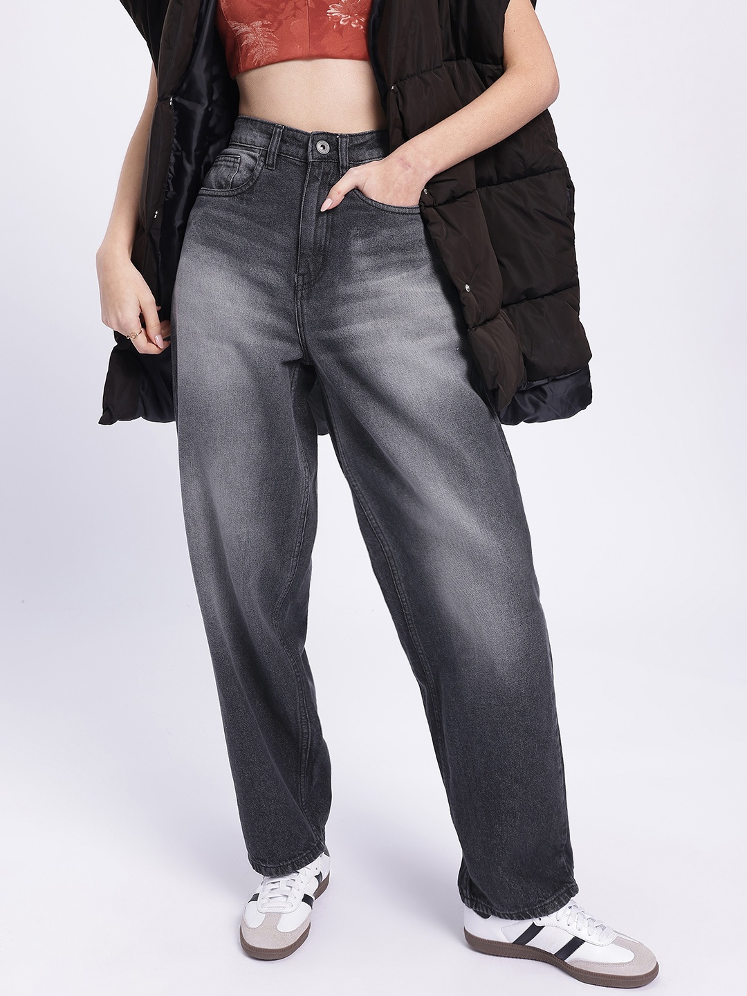 

glitchez Women Denim Dreamscape Pure Cotton Heavy Fade Skater Fit Jeans, Charcoal