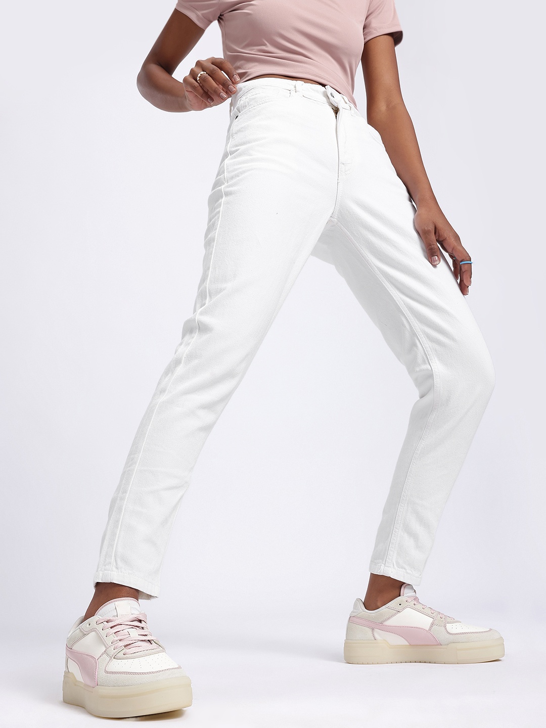 

glitchez Women Effortless Edge Mom Fit Jeans, White