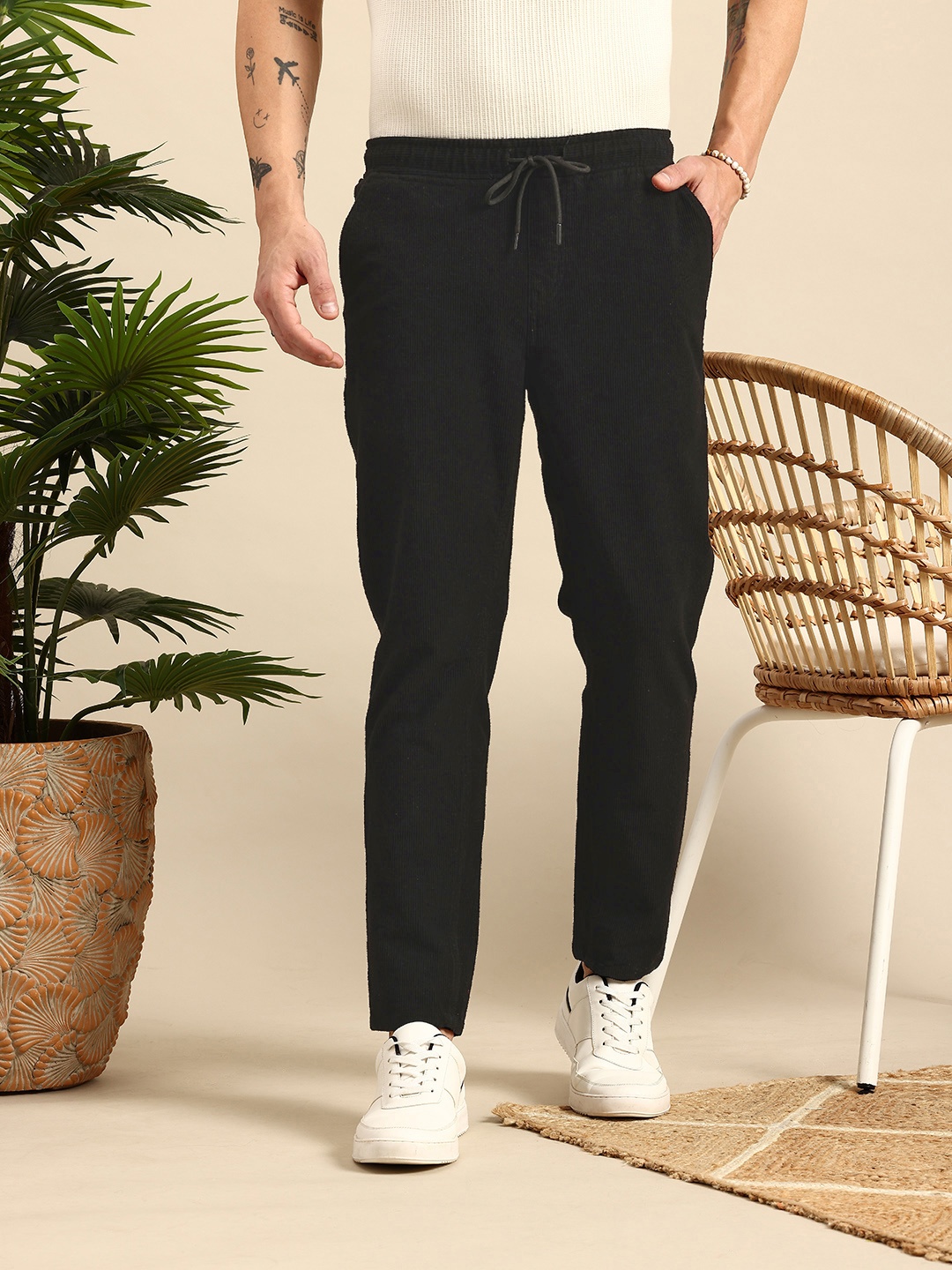 

Mast & Harbour Men Stretchable Corduroy Trousers, Black