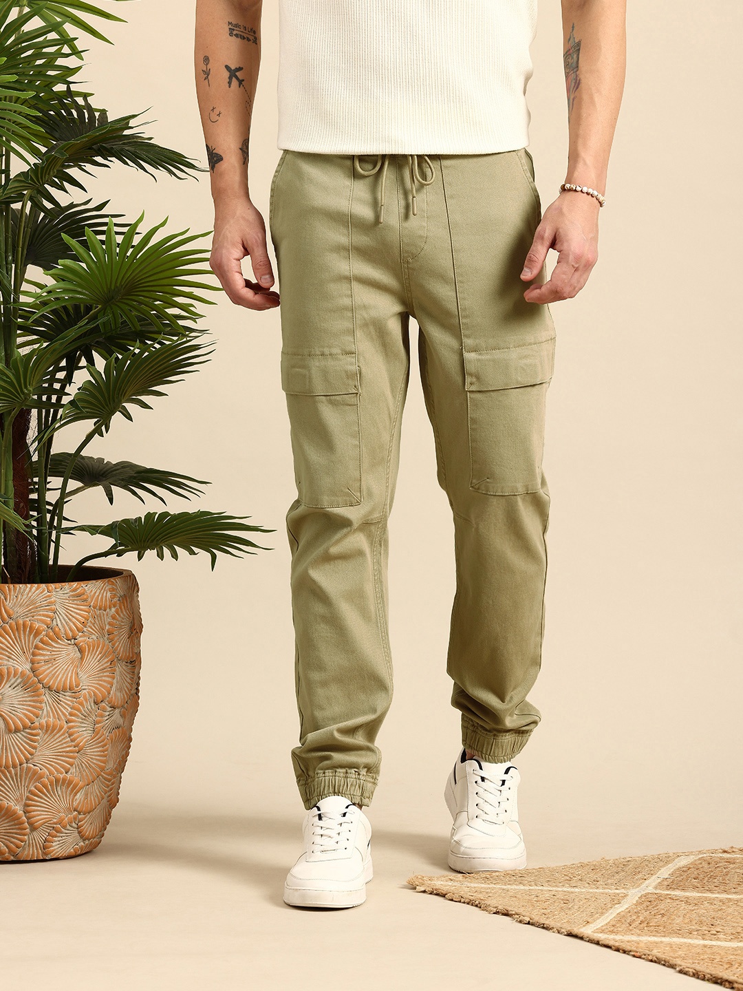 

Mast & Harbour Men Jogger High-Rise Stretchable Jeans, Khaki