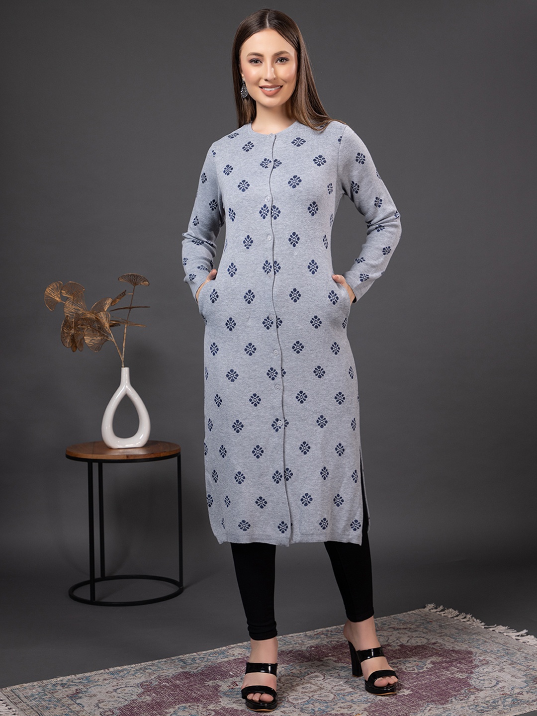 

Anouk Ethnic Motifs Woven Design Straight Kurta, Grey