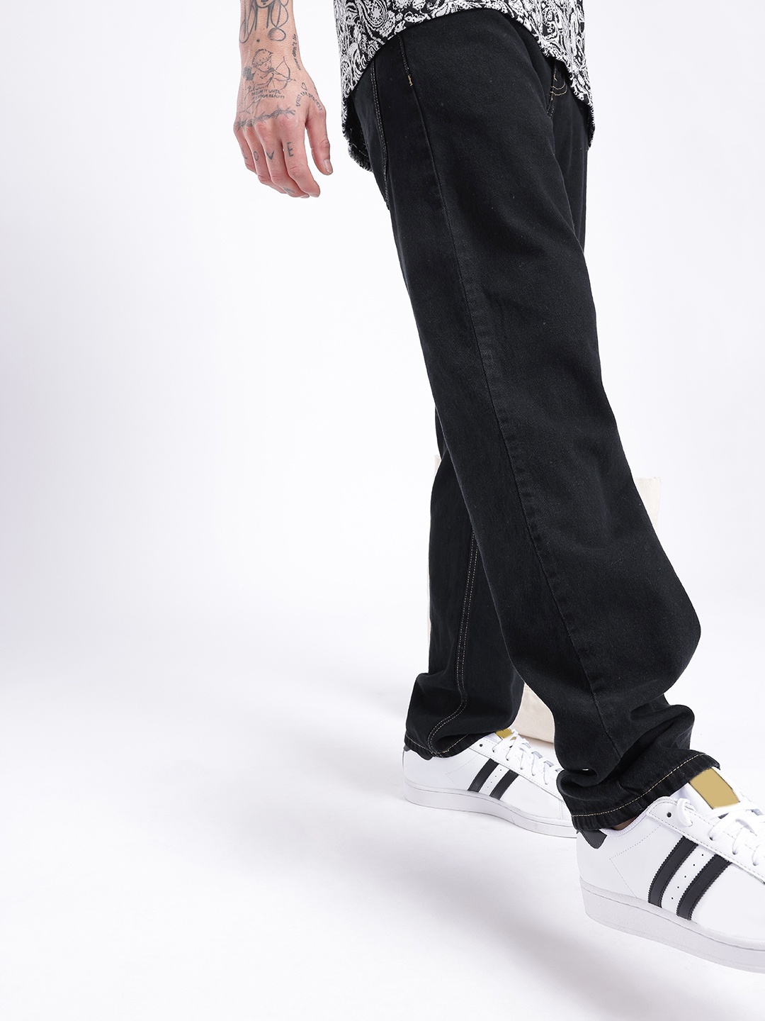 

glitchez Men Classic Cool Regular Fit Jeans, Black