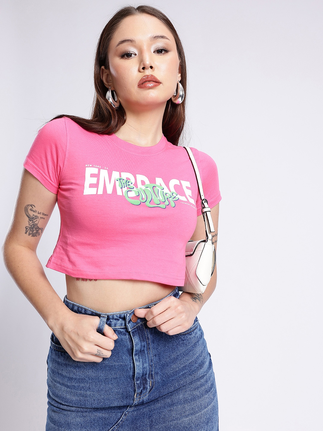 

glitchez New Wave Typography Printed Crop T-shirt, Pink