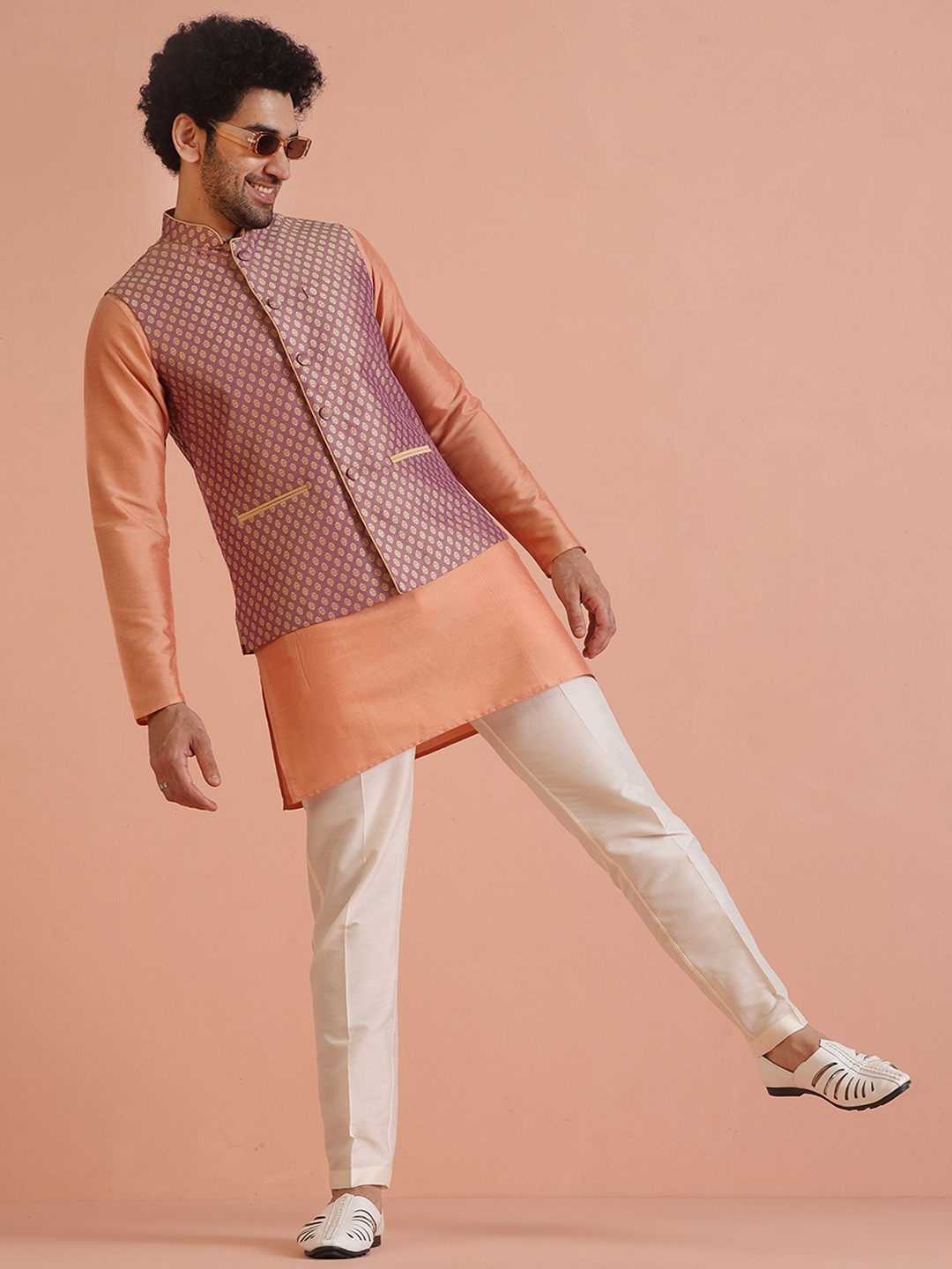 

KISAH Mandarin Collar Straight Kurta & Trouser With Woven Design Nehru Jacket, Purple