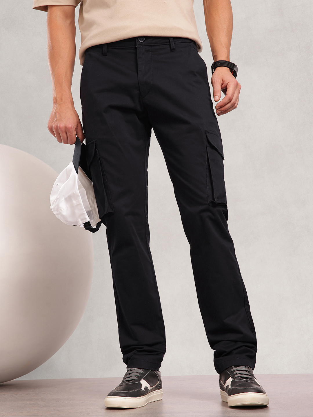 

Nautica Men Cargos Trousers, Navy blue