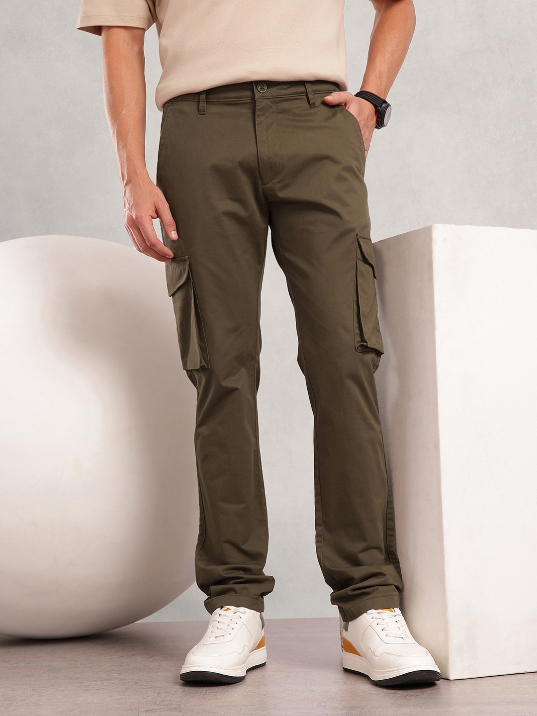 

Nautica Men Cargos Trousers, Olive