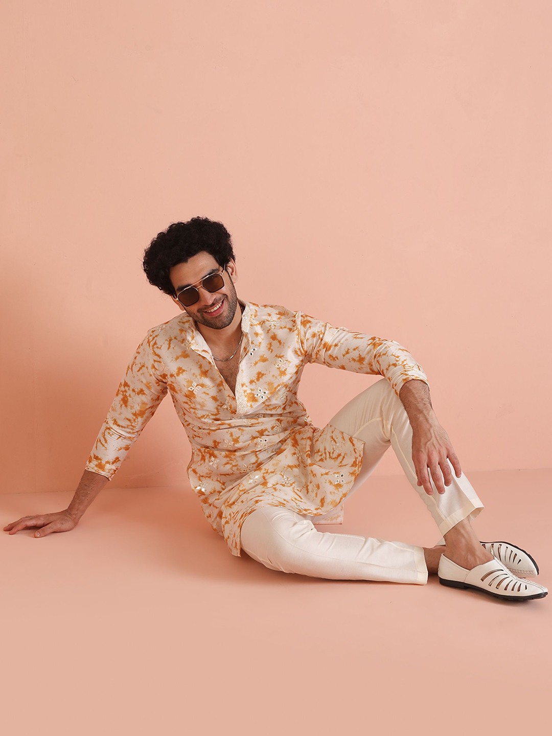 KISAH Tie & Dyed Mirror Work Mandarin Collar Straight Kurta with Trousers, White