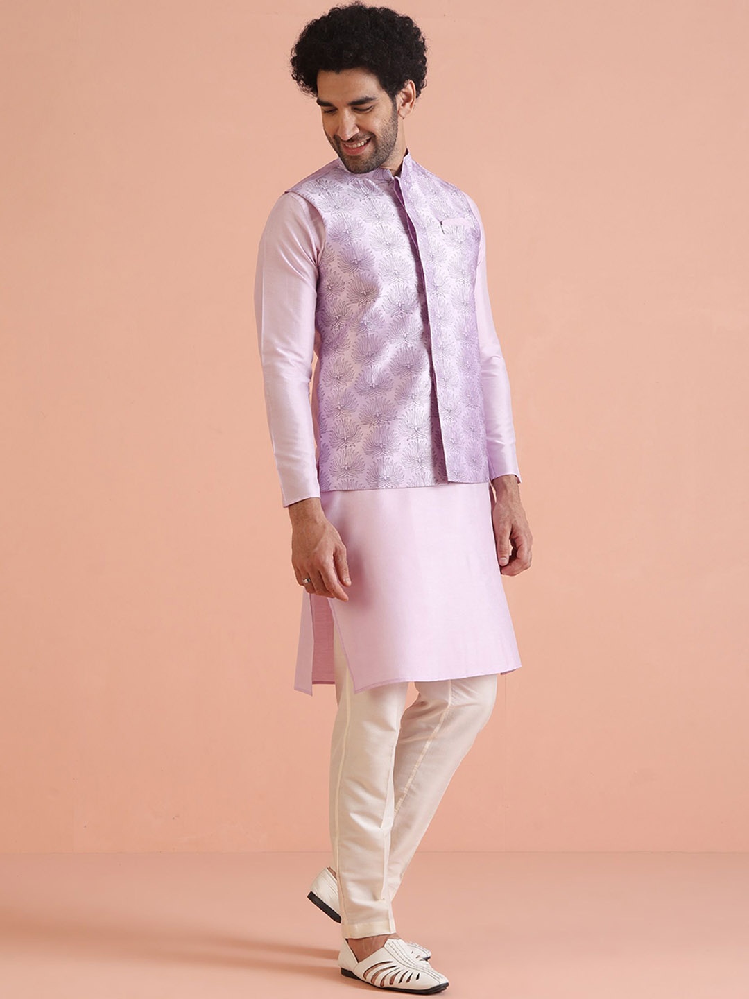 

KISAH Straight Kurta with Trousers & Printed Nehru Jacket, Purple