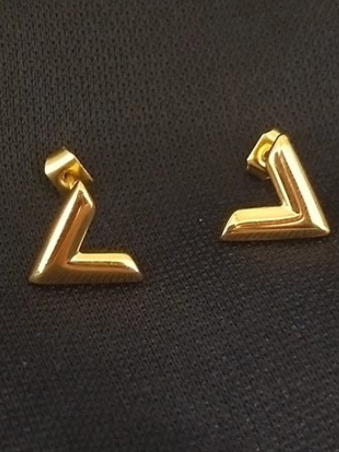 

AQUASTREET 18K Antitarnish Waterproof V shaped Earrings Studs, Gold