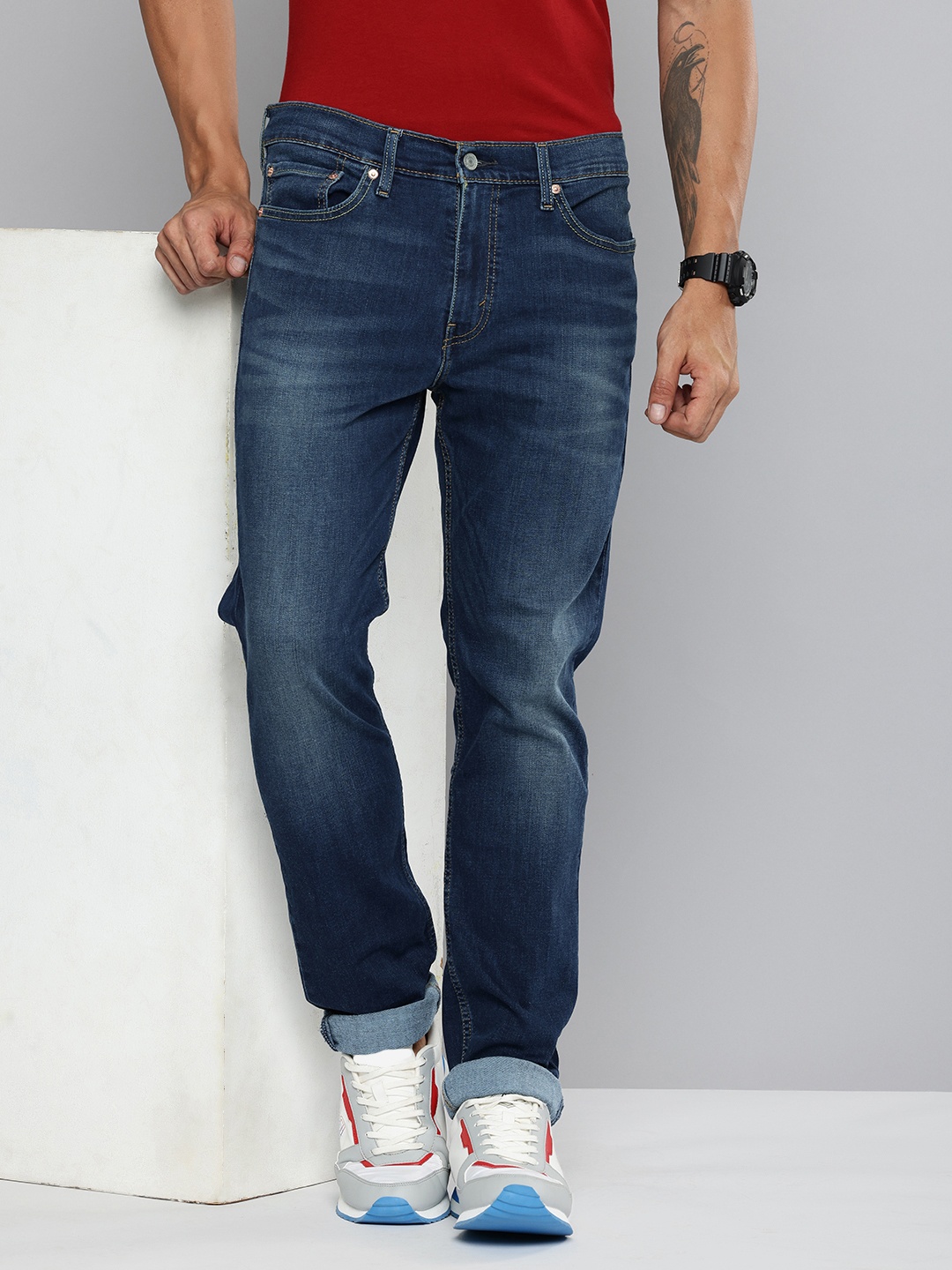 

Levis Men 511 Slim Fit Light Fade Stretchable Jeans, Blue