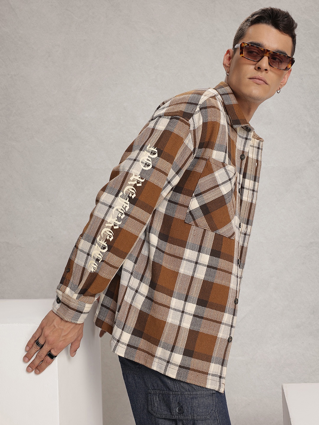 

WROGN Oversized Checked Casual Shackets, Brown