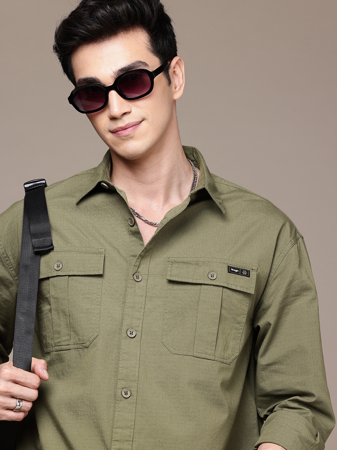 

WROGN Self Checked Drop-Shoulder Sleeves Oversized Pure Cotton Casual Shirt, Olive