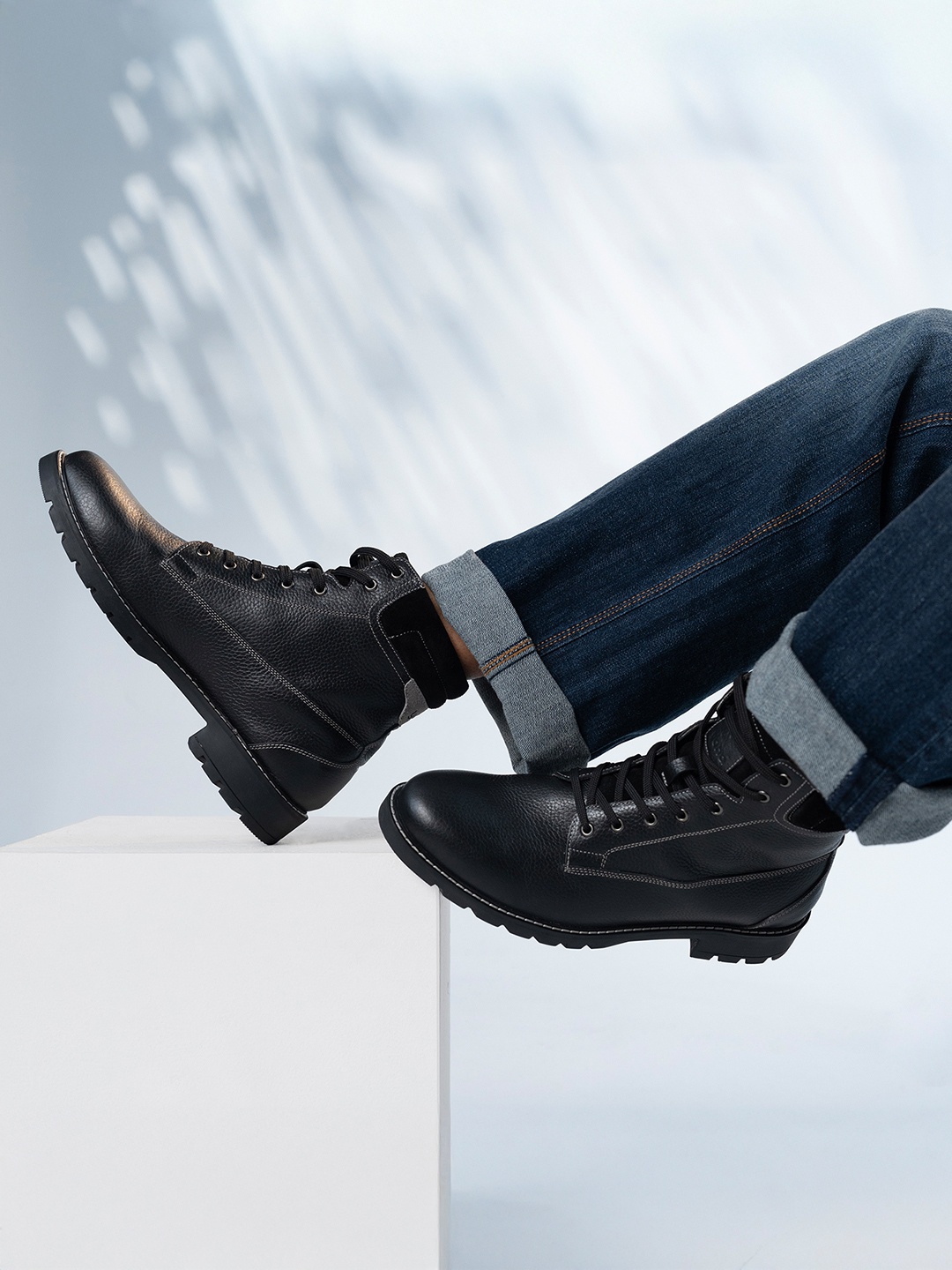 

yoho Men Suede Premium Leather Vintage Design Winter Classic Boot M-001, Black