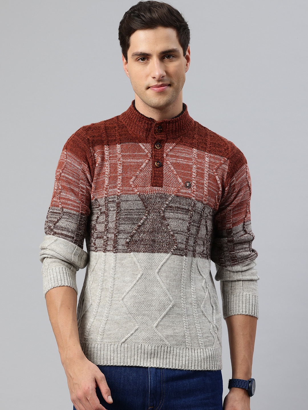 

Pierre Carlo Men Colourblocked Pullover, Rust