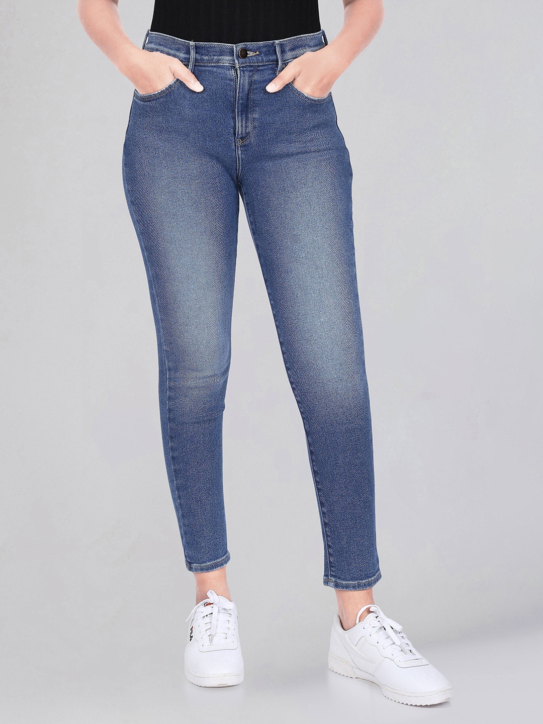

Wrangler Women Skinny Fit High-Rise Heavy Fade Stretchable Jeans, Blue