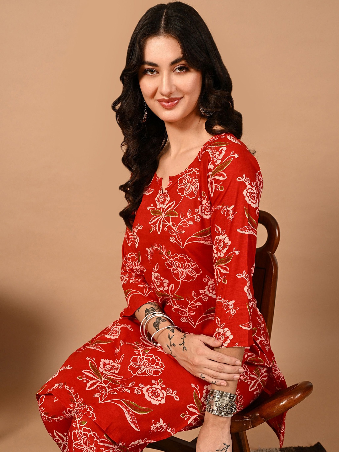 

JAHIDA COMFORT WITH STYLE Floral Printed Pure Cotton Tunic With Trousers, Red
