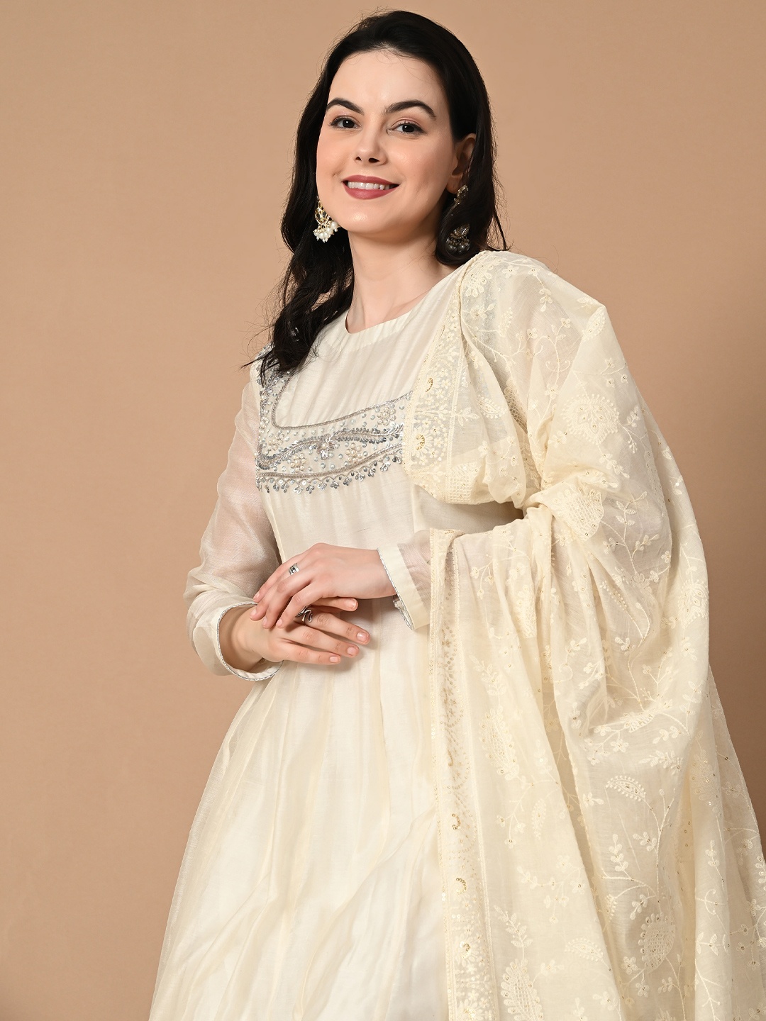 

NIRMOK Floral Yoke Design Beads and Stones Chanderi Silk Kurta With Trousers & Dupatta, White