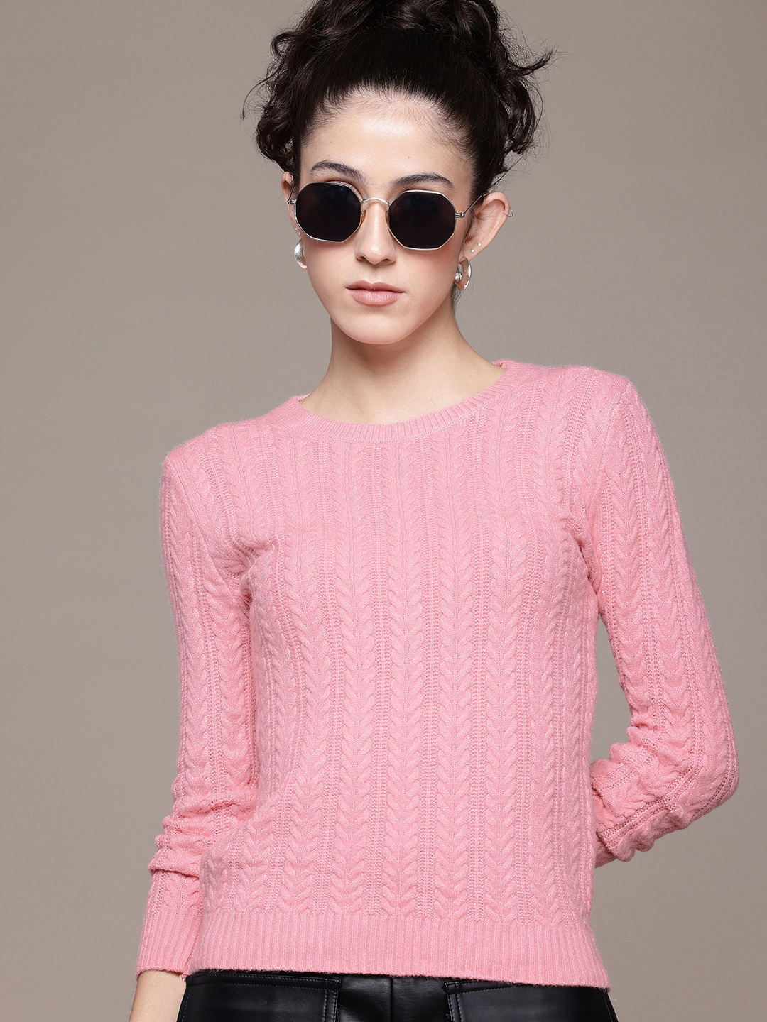 

The Roadster Lifestyle Co. Knitted Woollen Pullover, Pink